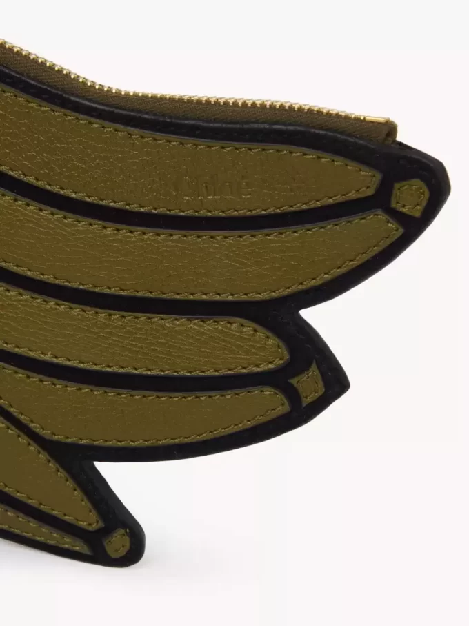 Banana flat pouch in grained leather