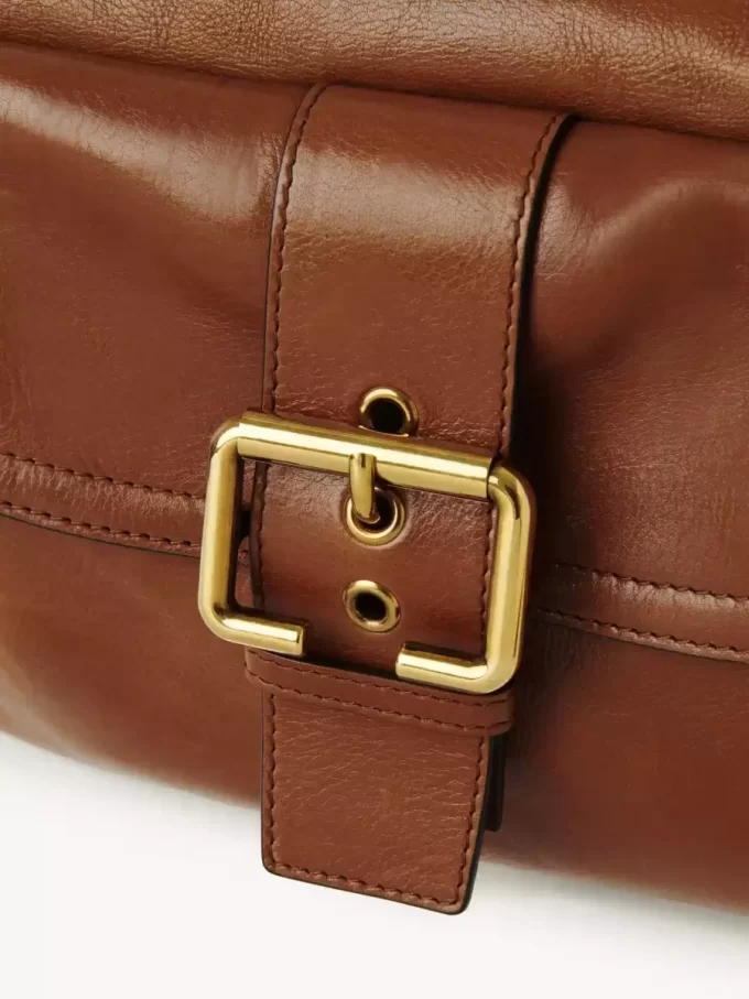 Camera bag in shiny leather