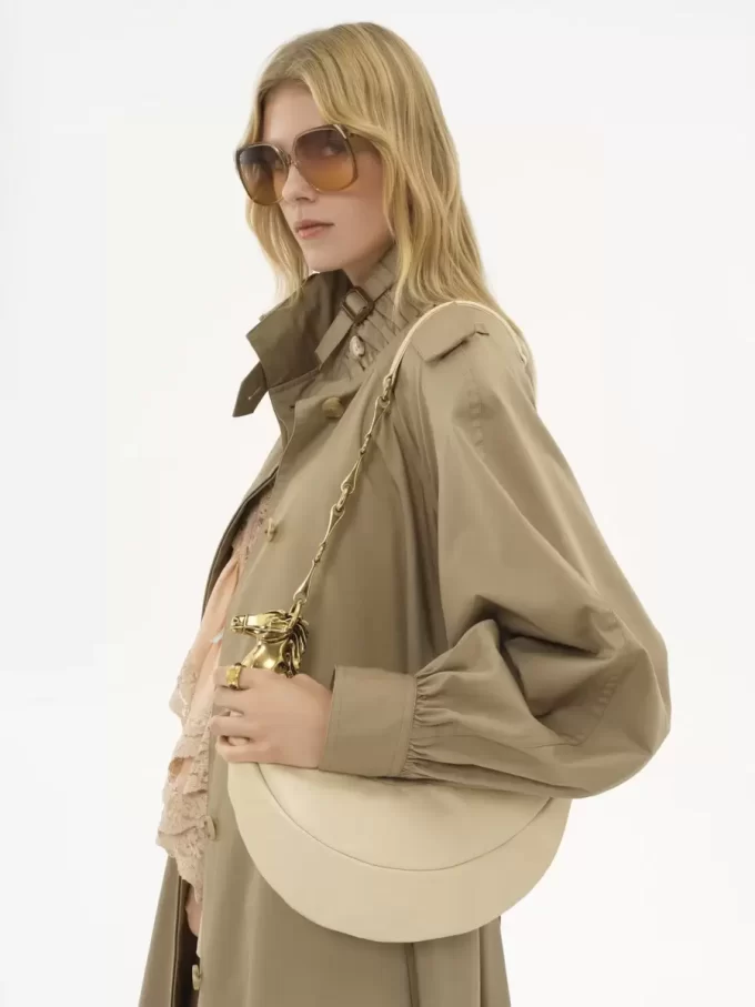 Chain Horse shoulder bag in grained leather