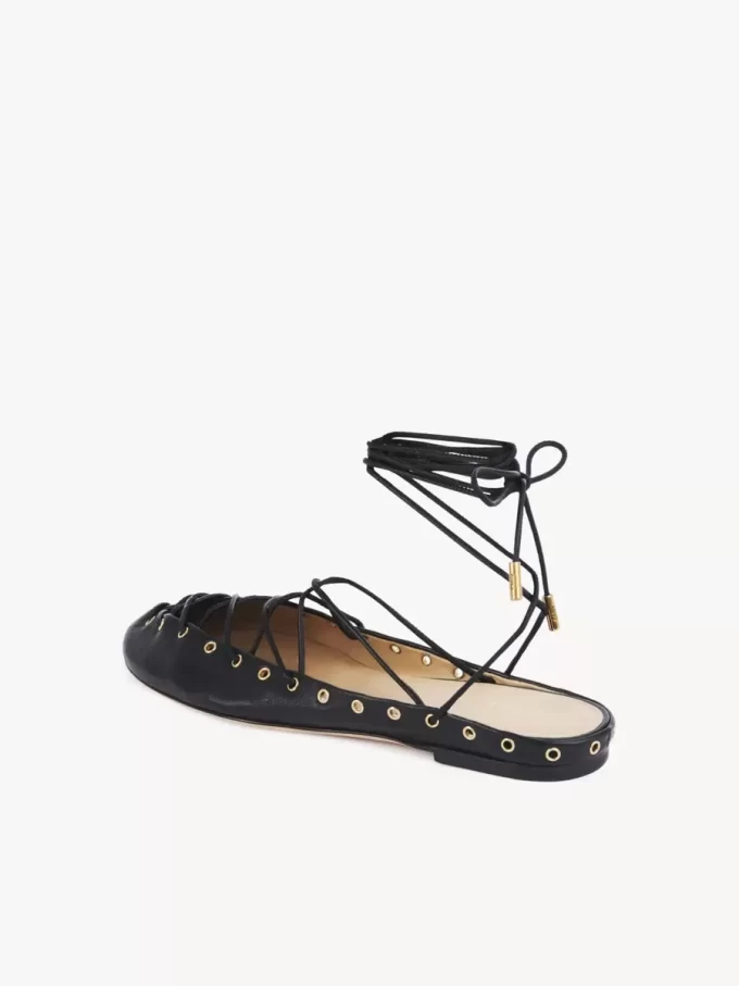 Chloé Ghillies ballerina