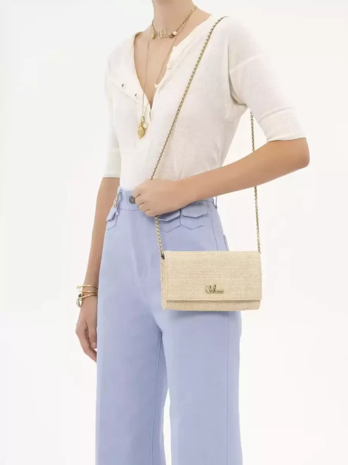 Chloé Iconic flap wallet on chain in raffia-effect fibers