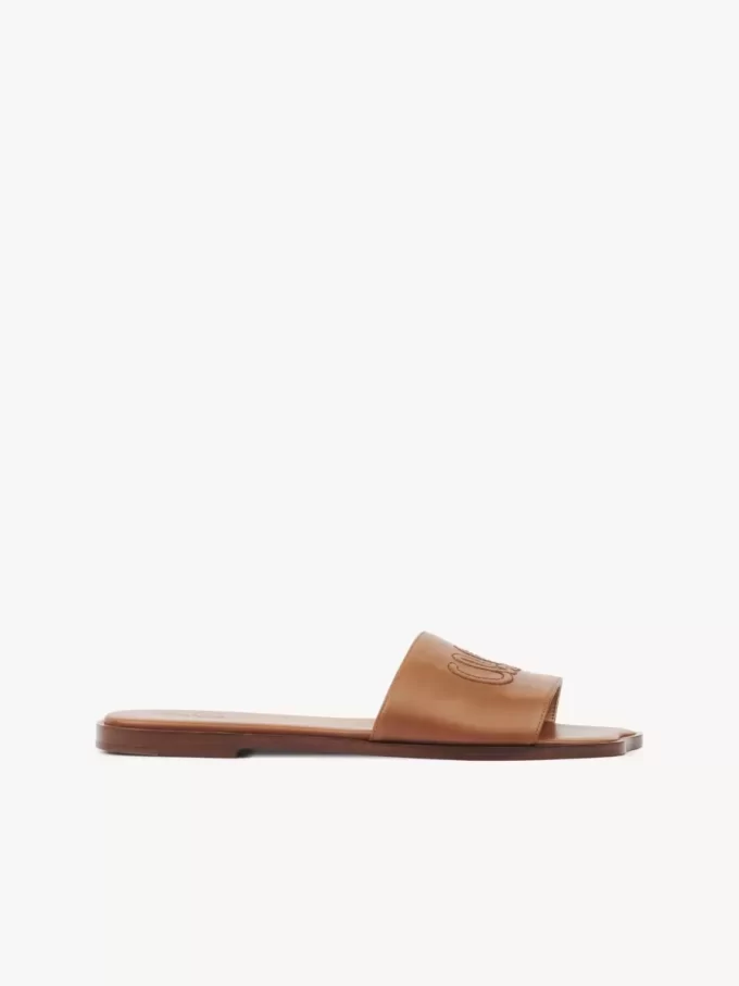 Chloé Soleil slide