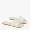 Chloé Soleil slide