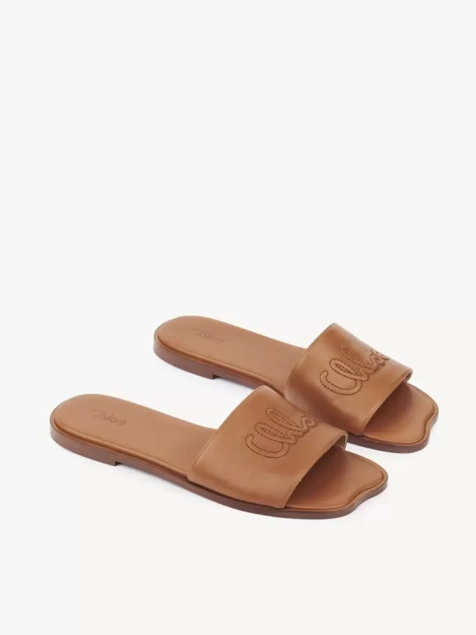 Chloé Soleil slide