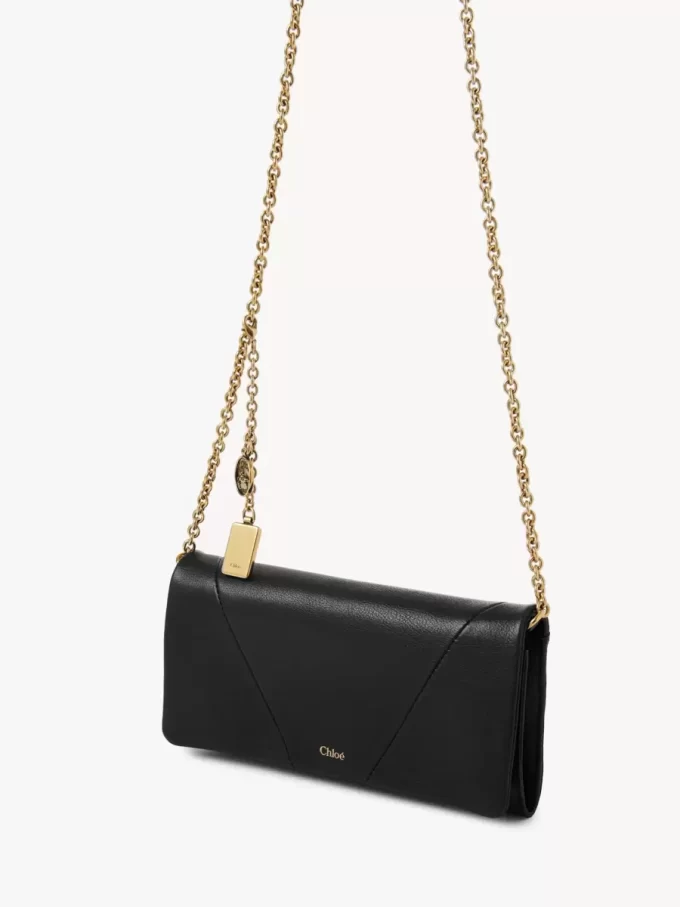 Chloé Spin flap wallet on chain in grained leather