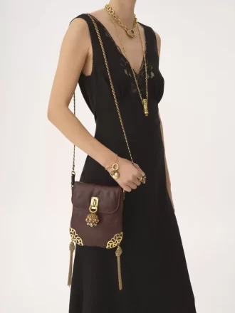 Château Treasures chain flap bag in grained leather