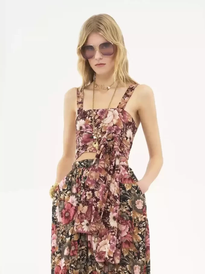 Cropped front-tie tank top in crêpe de chine