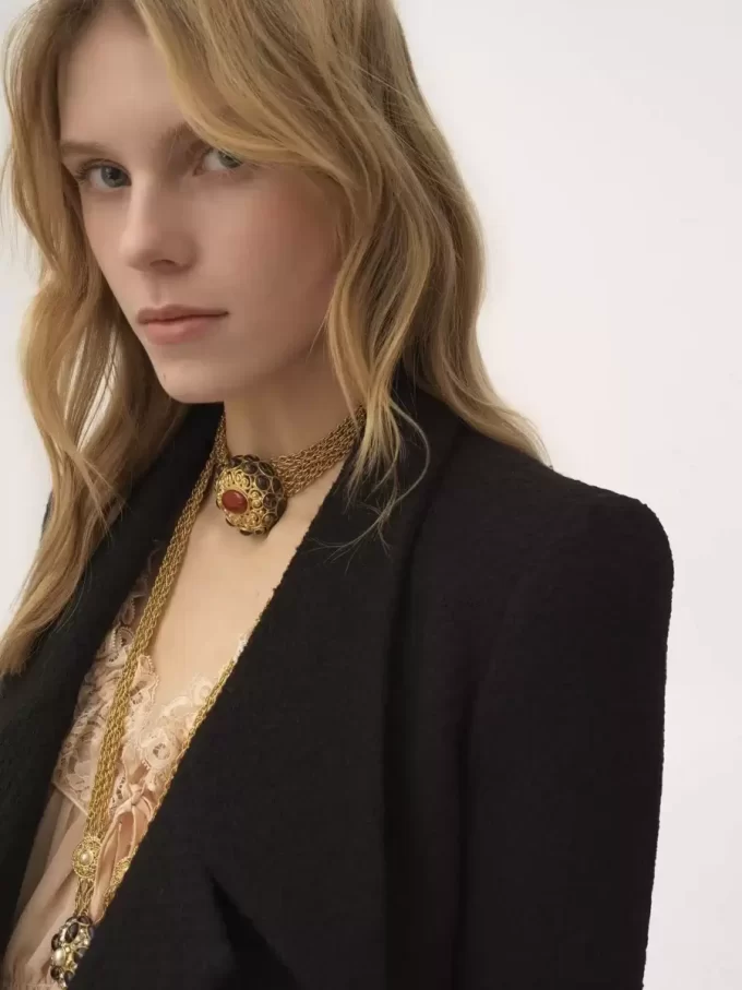 Double-breasted tailored jacket in wool bouclette