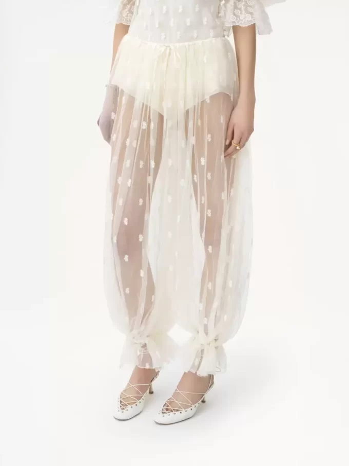 Drawstring pants in embroidered lace