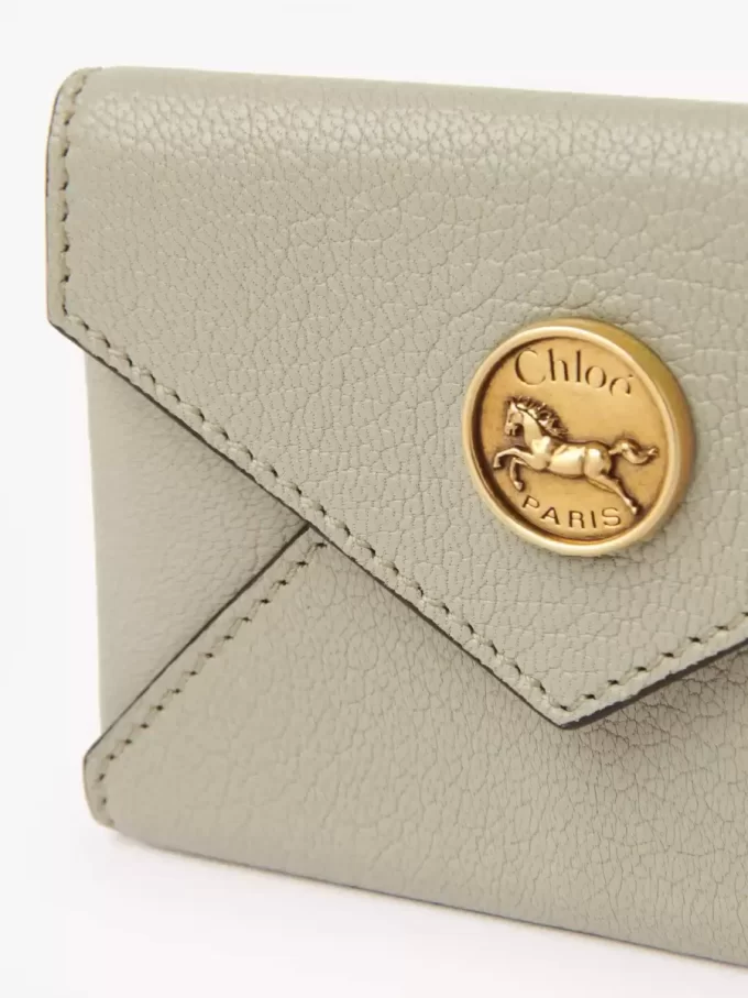 Envelope card holder in grained leather