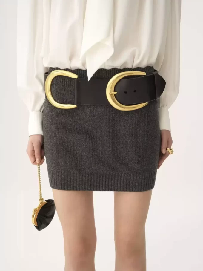 Fitted mini skirt in a wool & cashmere knit