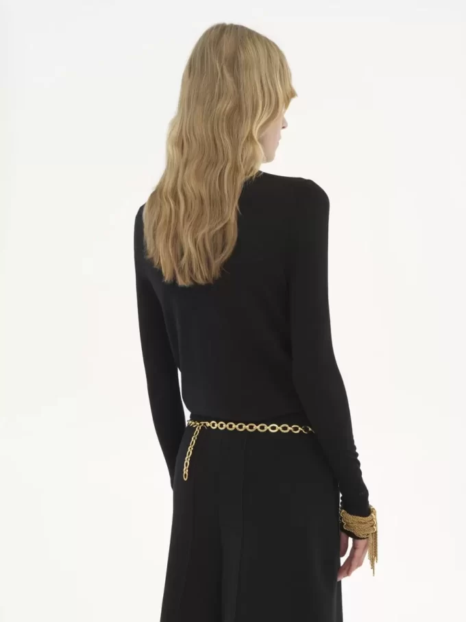 Fitted turtleneck in wool knit