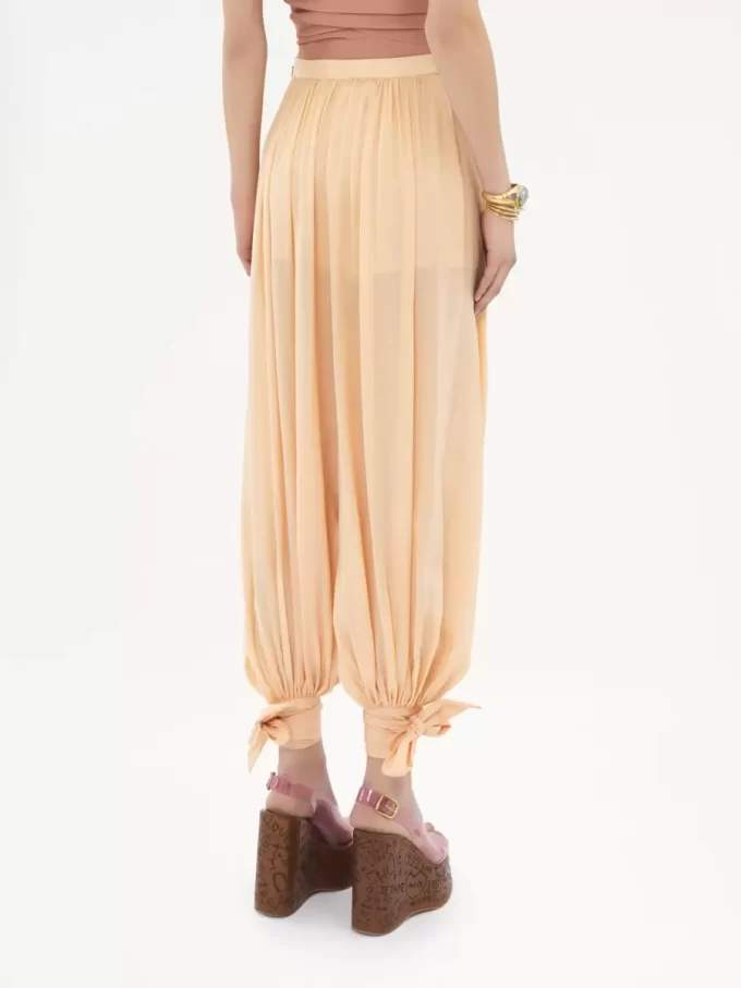 Fluid pleated pants in silk charmeuse