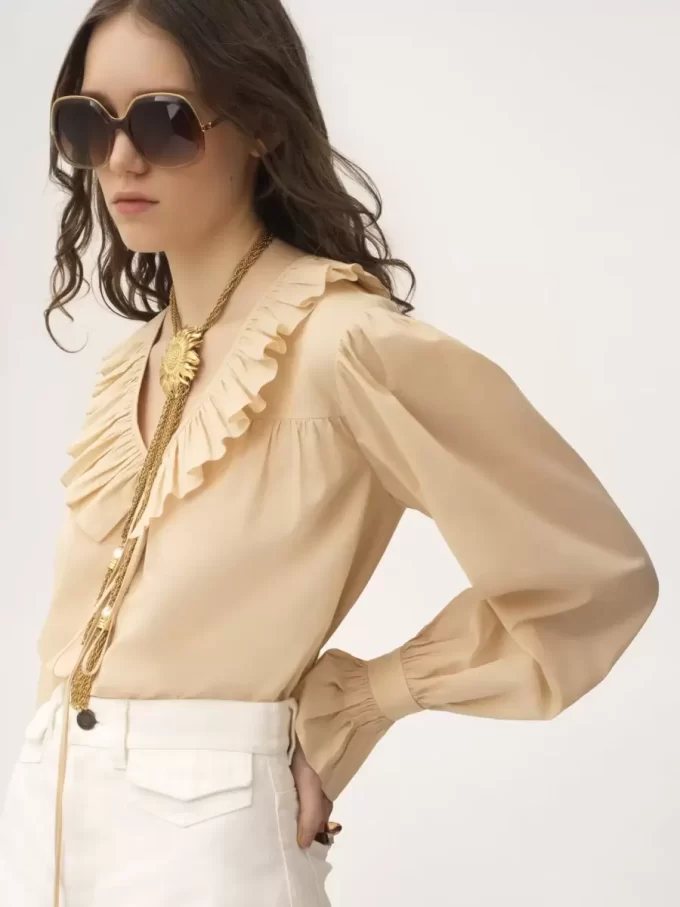 Gathered ruffle top in cotton voile