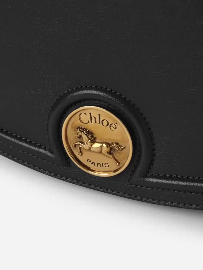 Horse Medal saddle bag in grained leather