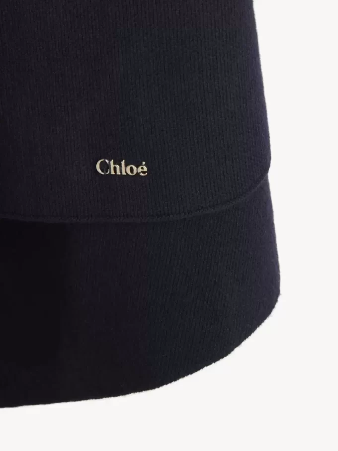 Kids’ asymmetrical cape