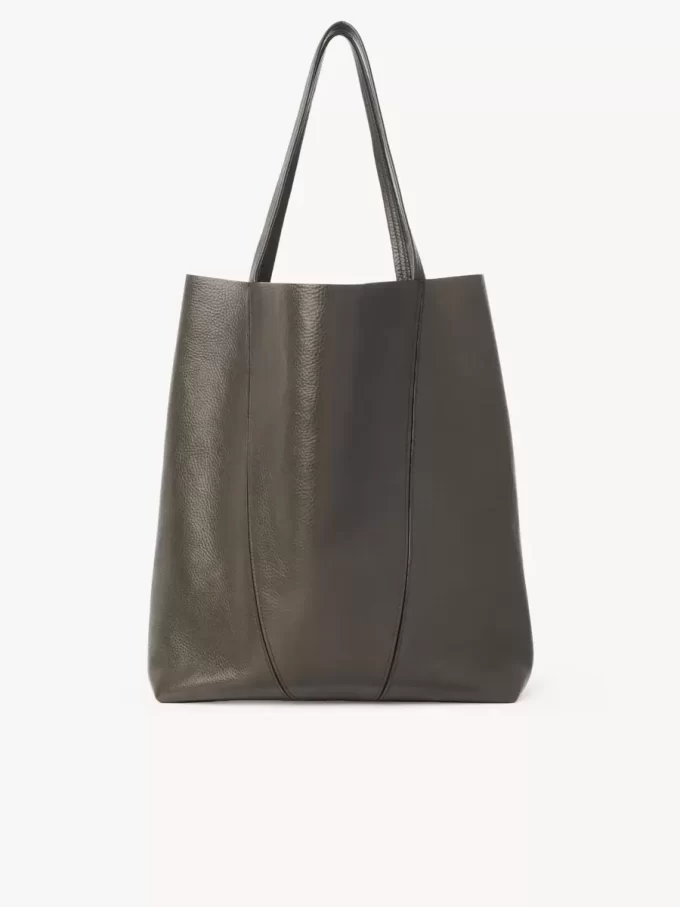Large Chloé Spin tote bag in grained leather Large Chloé Spin tote bag in grained leather