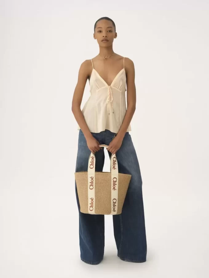 Large Woody basket in natural fibers