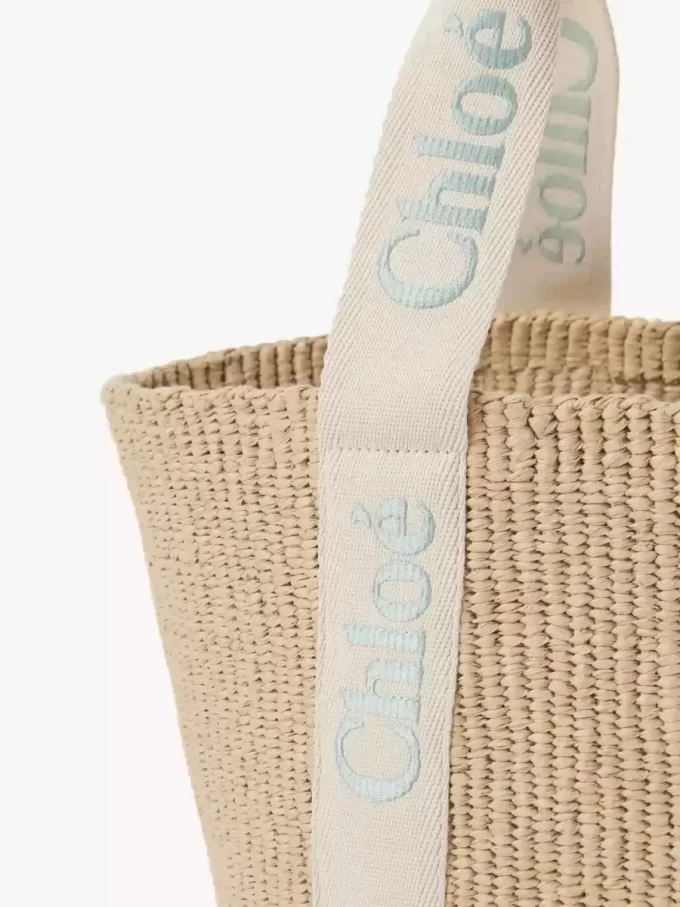 Large Woody basket in natural fibers