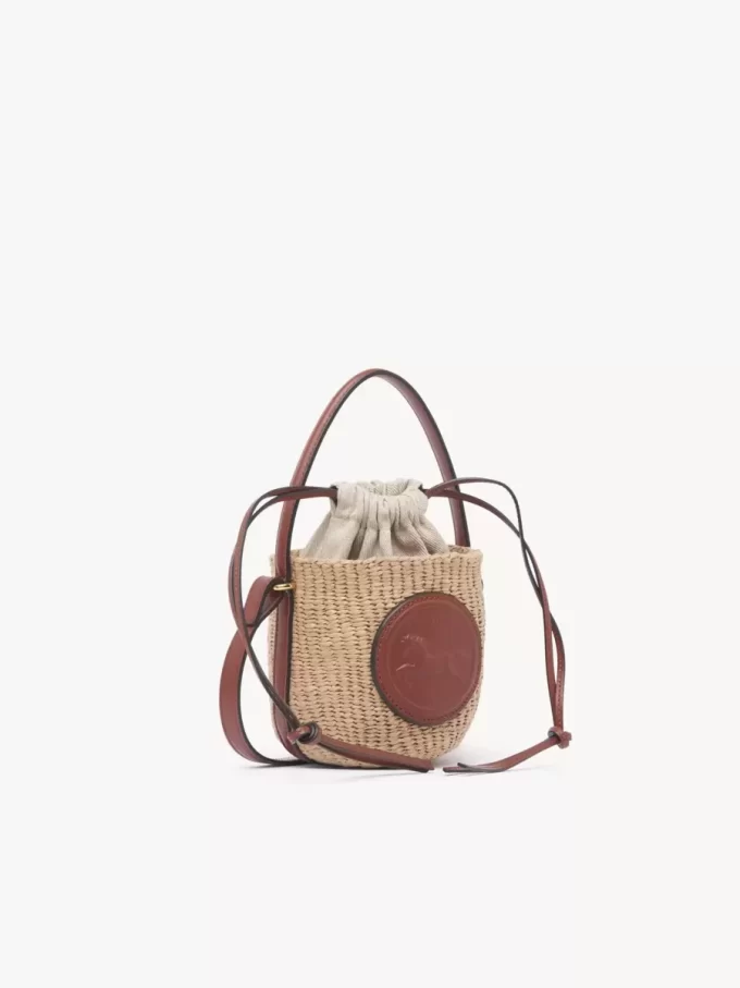 Mini Horse Medal basket in natural fibers