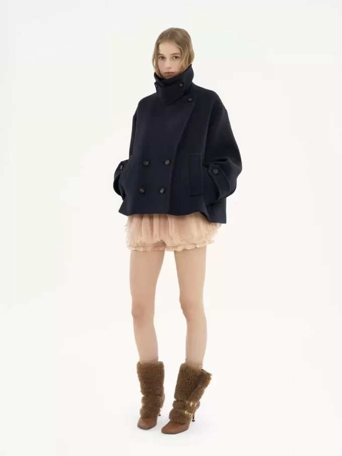 Oversized short coat in wool