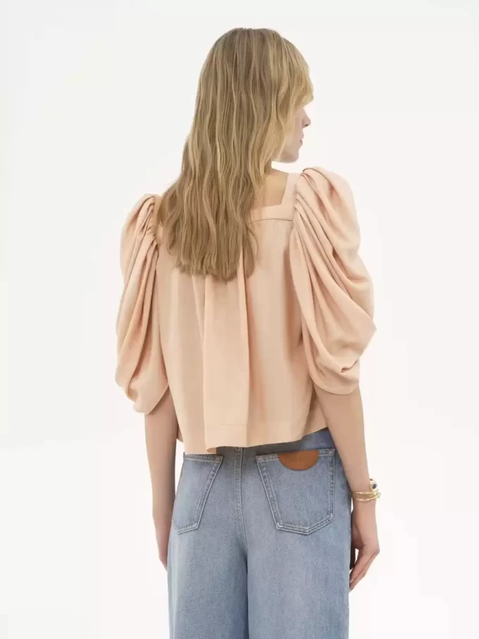 Puff-sleeve pleated top in silk poplin