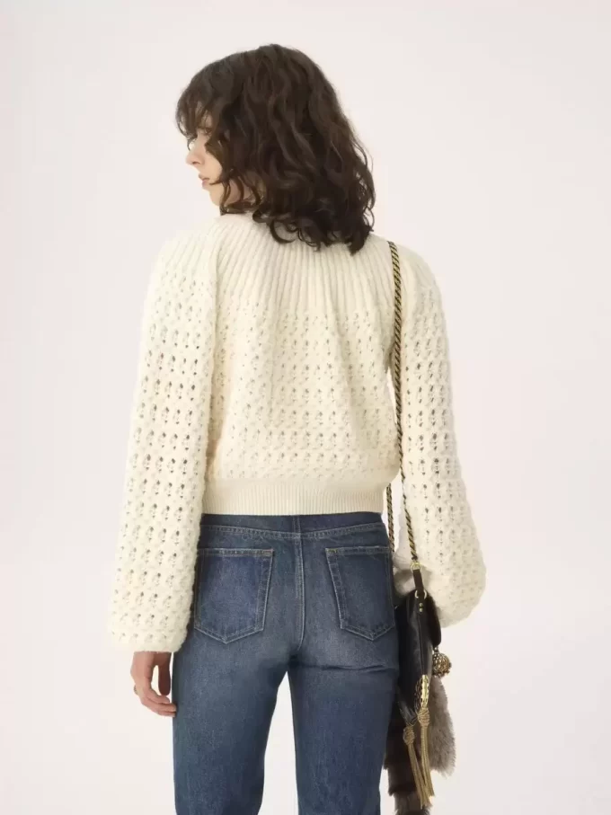 Round-neck cardigan in a wool & cashmere knit