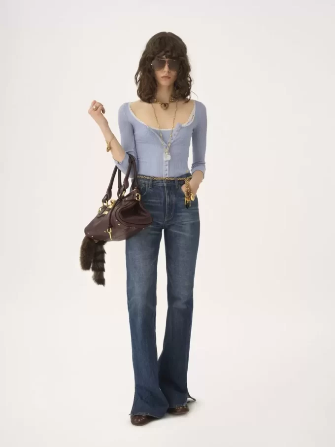 Scoop-neck fitted cardigan in cotton