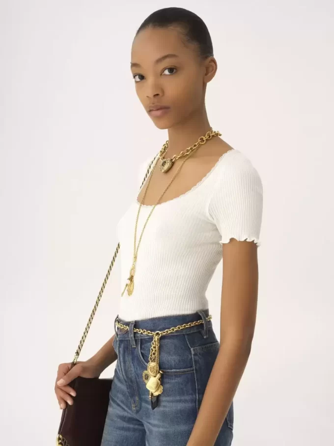 Scoop-neck fitted T-shirt in cotton