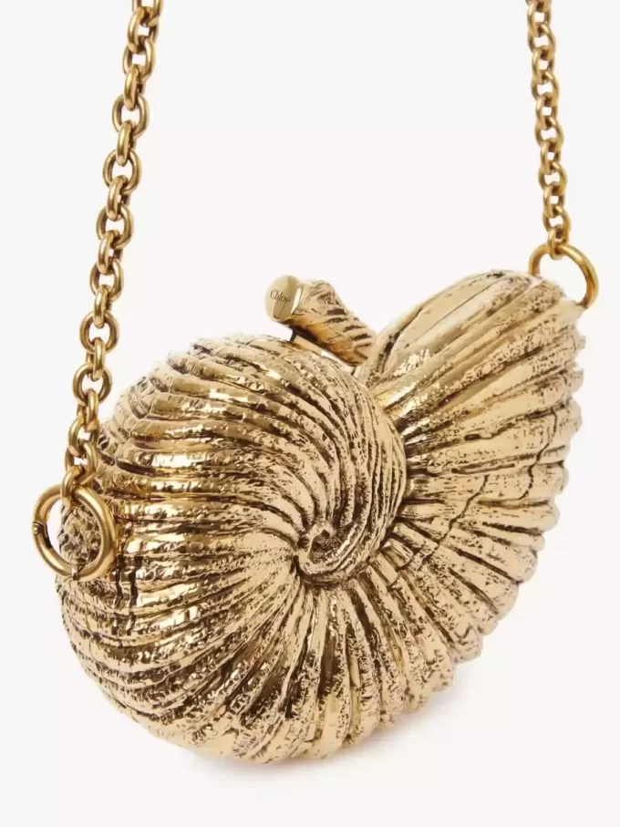 Sea Treasures Shell minaudière in metal