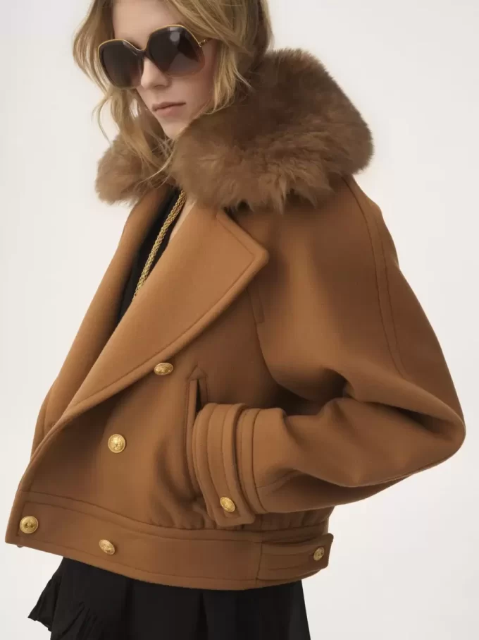 Short boxy double-breasted coat in soft wool