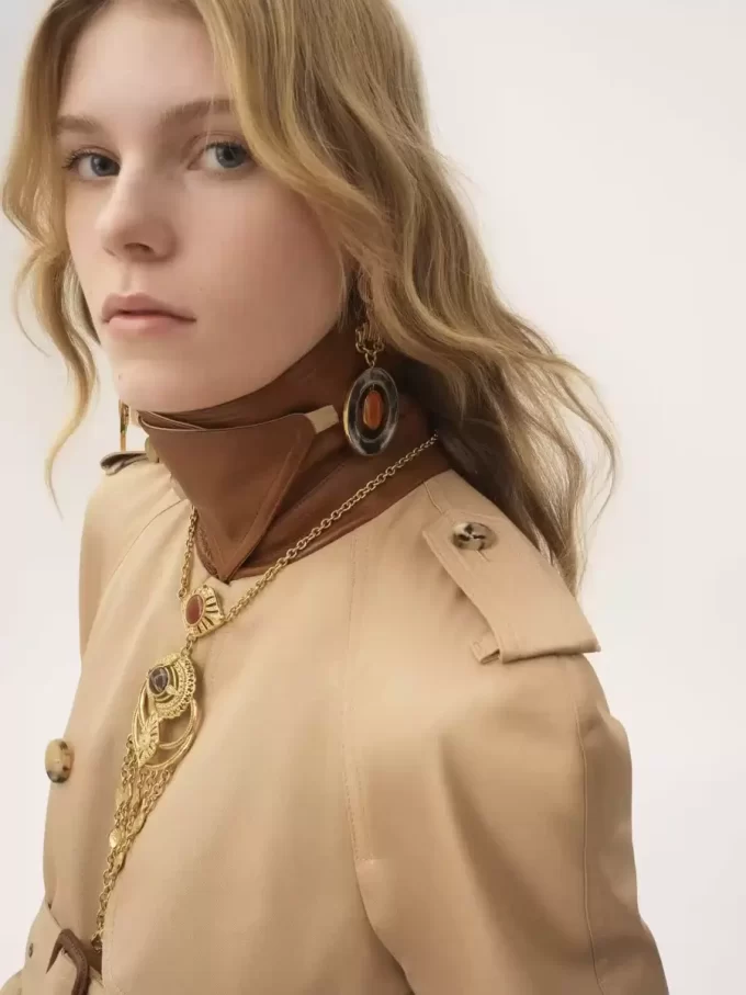 Short trench coat in cotton gabardine