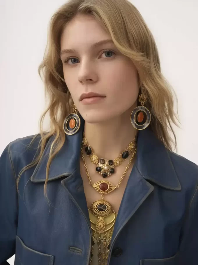 Single-breasted coat in leather