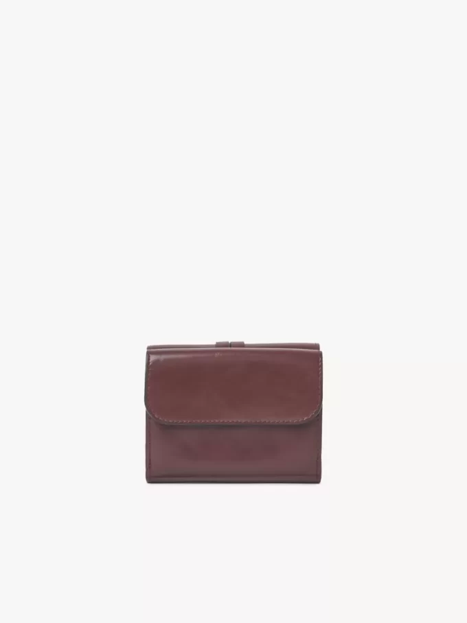 Small Alphabet tri-fold in shiny leather