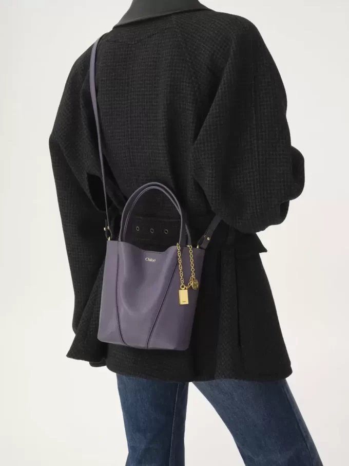 Small Chloé Spin tote bag in grained leather