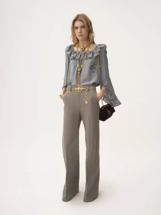 Square-neck ruffle top in crêpe de chine