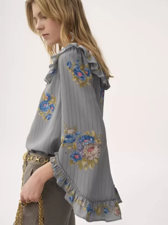 Square-neck ruffle top in crêpe de chine