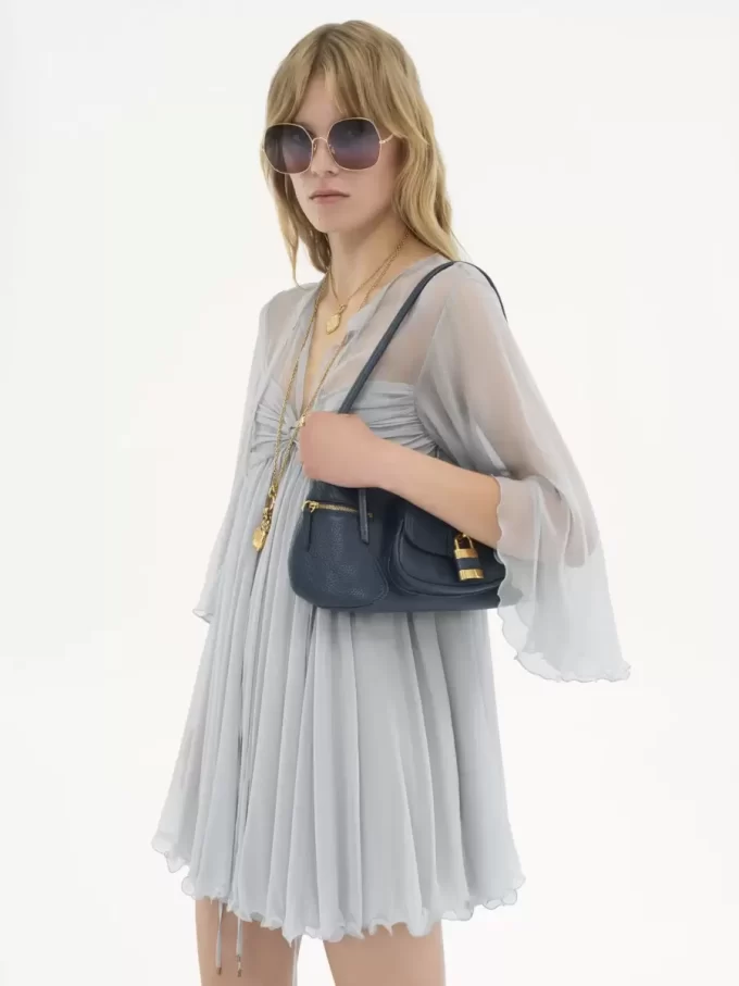 The 99 shoulder bag in grained leather