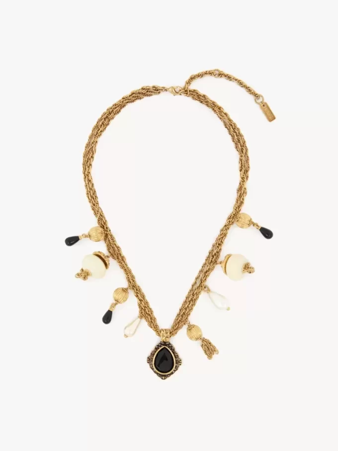 The Chloé Antique Pearls necklace