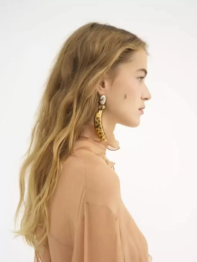 The Chloé Bananas earrings