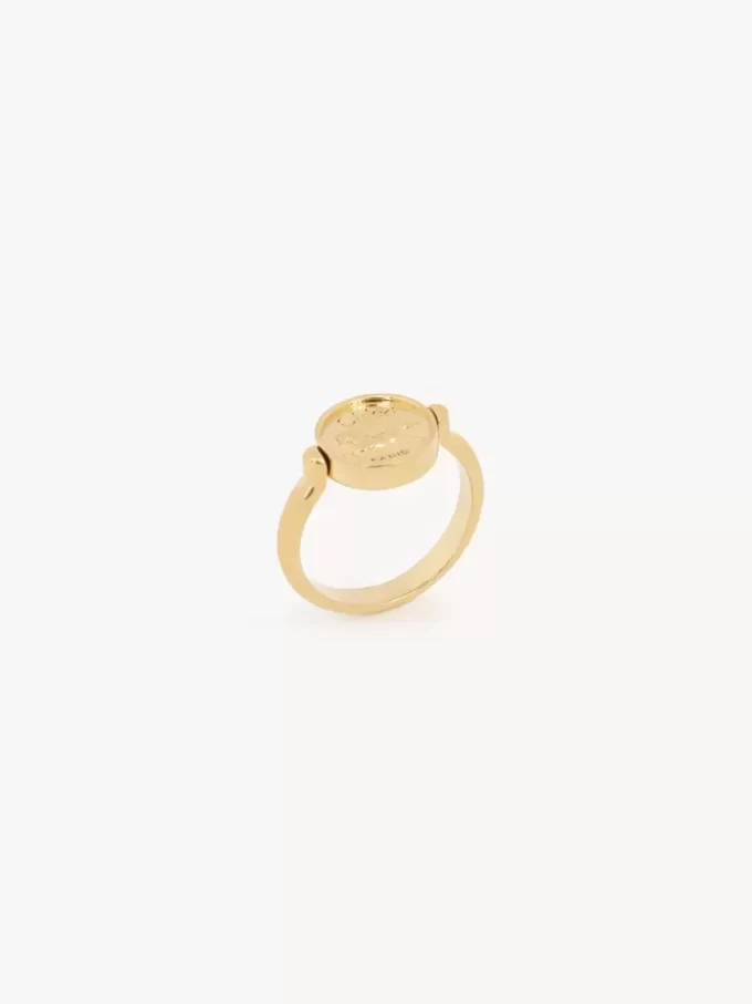 The Chloé Charms ring