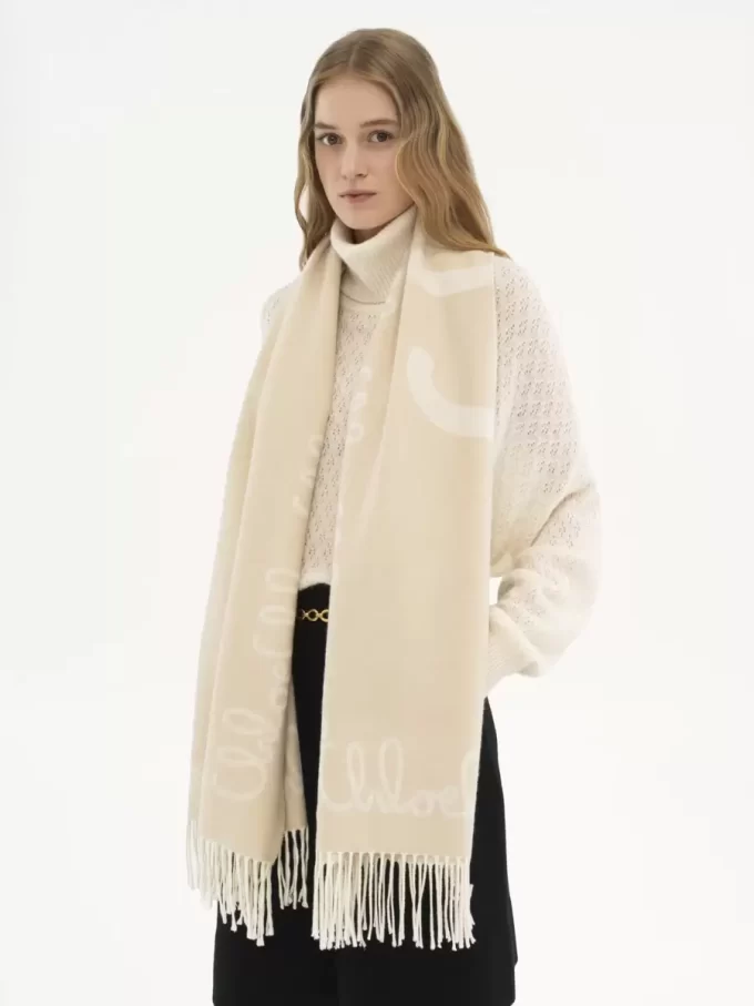 The Chloé Iconic scarf in jacquard wool