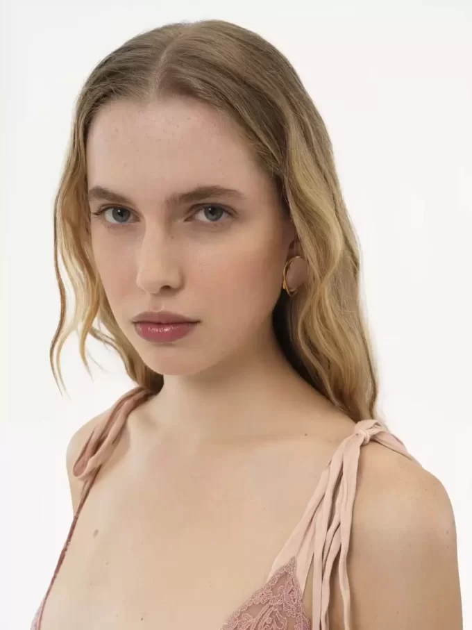 The Chloé Senses earrings