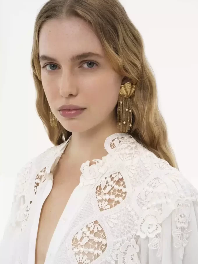 The Chloé Shells earrings