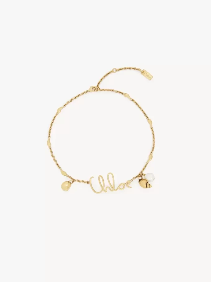The Chloé Shells necklace
