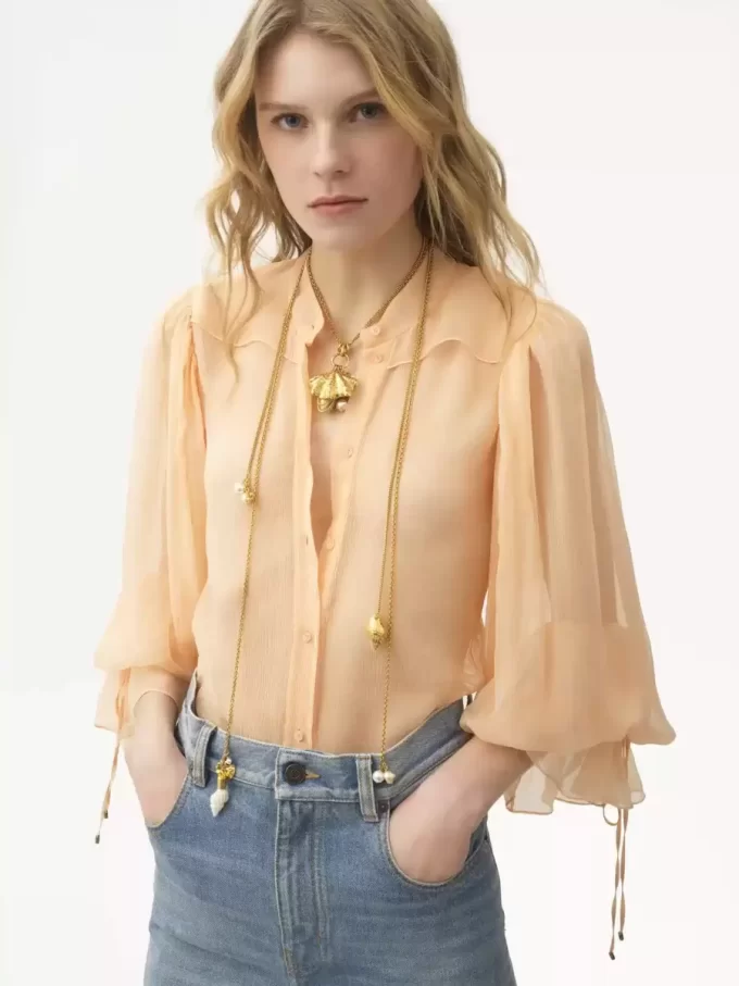 The Chloé Shells scarf necklace