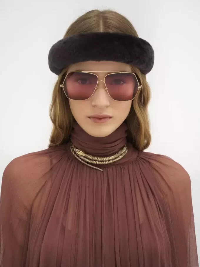 The Chloé Snake necklace