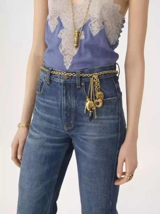 The Château Treasures charm in brass & resin