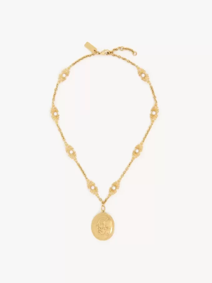 The Château Treasures necklace